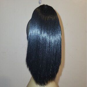 Claw/Drawstring Ponytail Straight